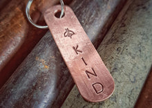 Load image into Gallery viewer, BEE KIND Copper Keyring