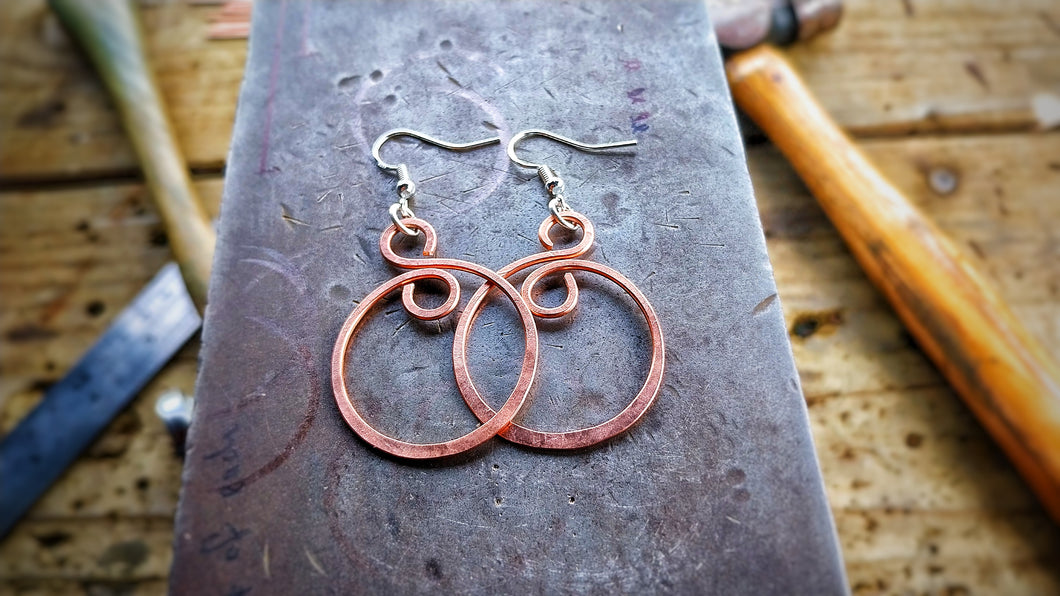 Mama Earth Copper Earrings